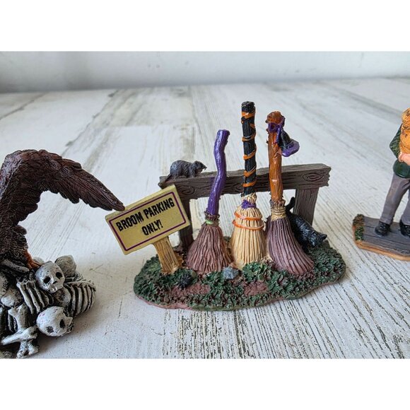 Lemax Frankenstein broom parking witch broom trick-or-treater Halloween accessor - Picture 3 of 5